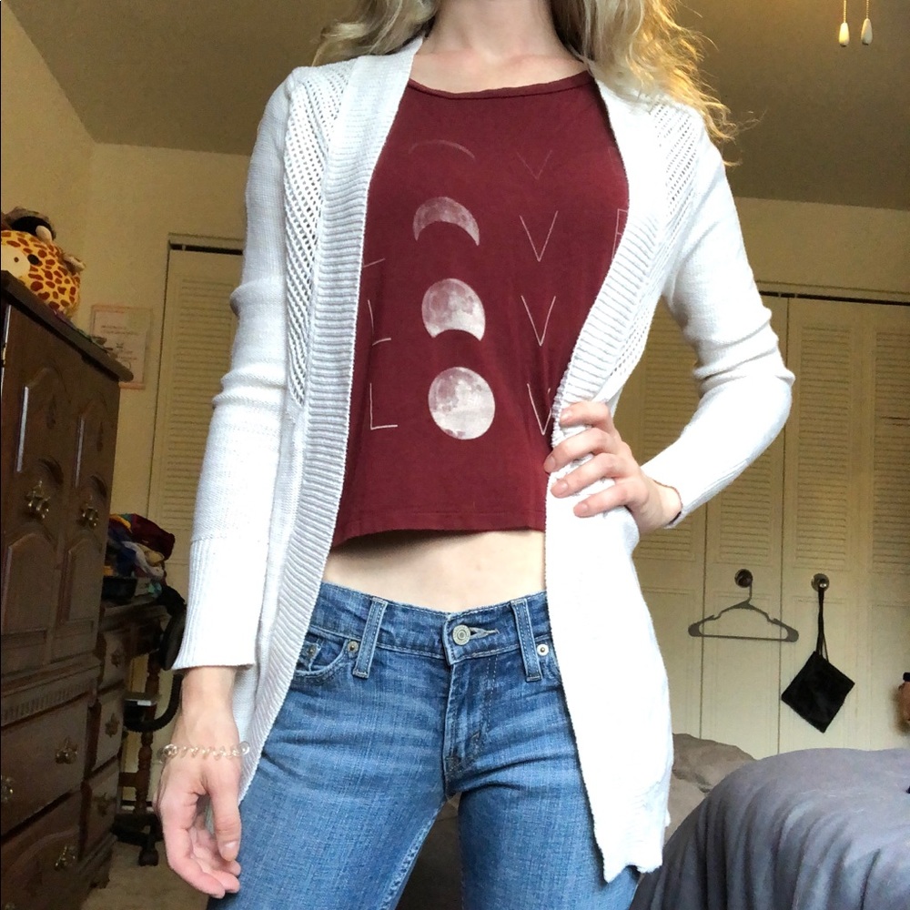 Roxy • Cute Cream Cardigan 💛🌾